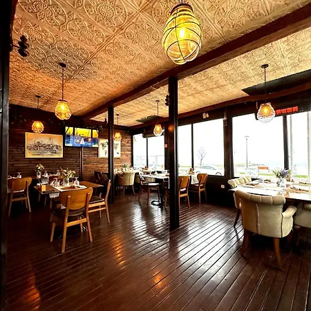 Villa Siesta Hotel Istanbul Airport-3